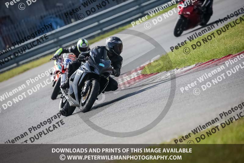 enduro digital images;event digital images;eventdigitalimages;no limits trackdays;peter wileman photography;racing digital images;snetterton;snetterton no limits trackday;snetterton photographs;snetterton trackday photographs;trackday digital images;trackday photos